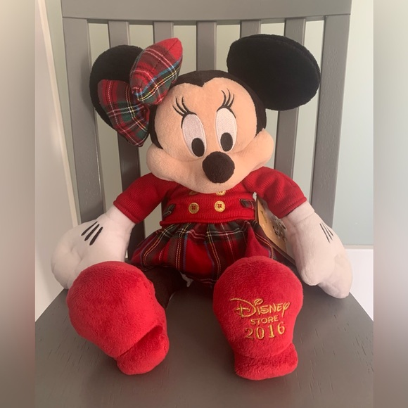Disney Other - Disney Minnie Mouse Holiday Christmas 
Disney Store 2016